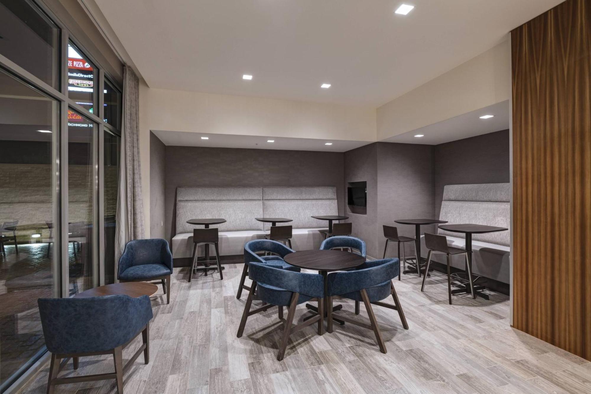 Courtyard St. Louis Brentwood Hotel Richmond Heights Екстериор снимка